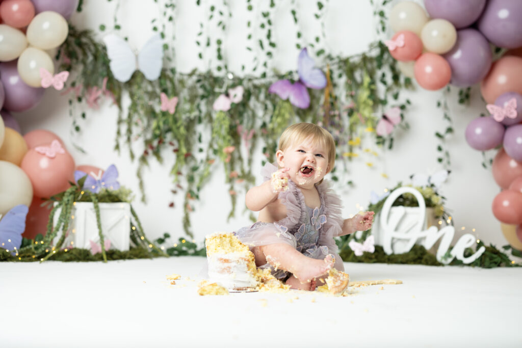 cake smash first birthday pictures fairy theme