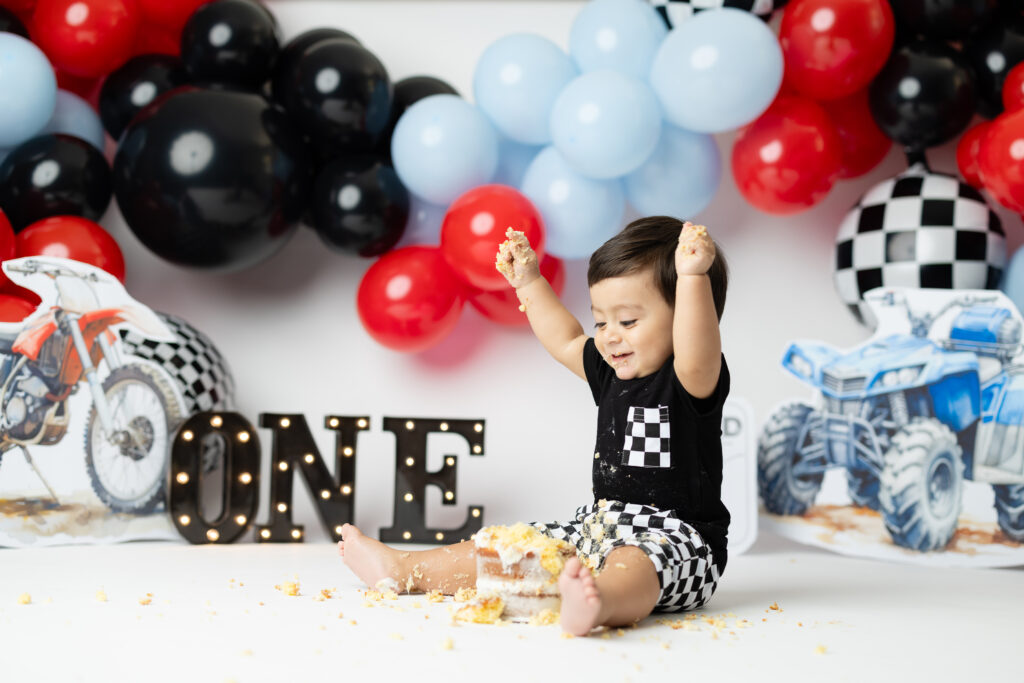 baby eating cake fast one canton ga